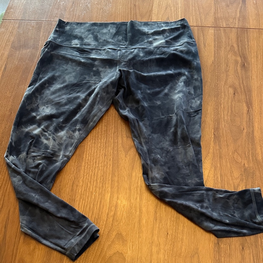 LULULEMON Align 21”